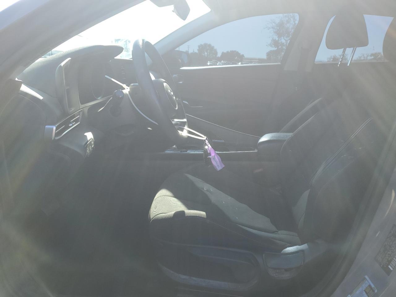 2021 Hyundai Elantra - zdjęcie 7