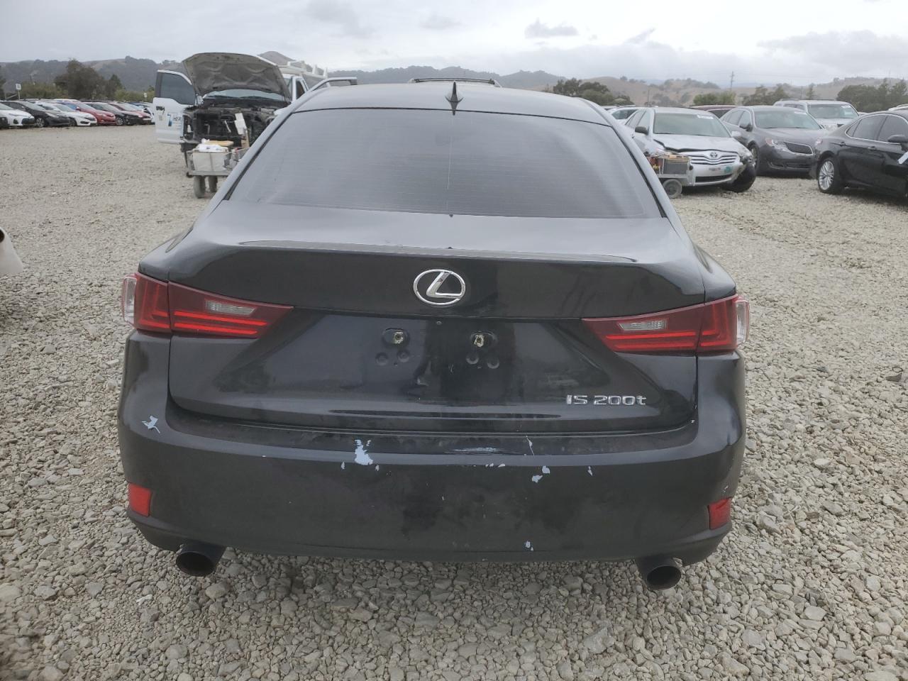 2016 Lexus IS - zdjęcie 6
