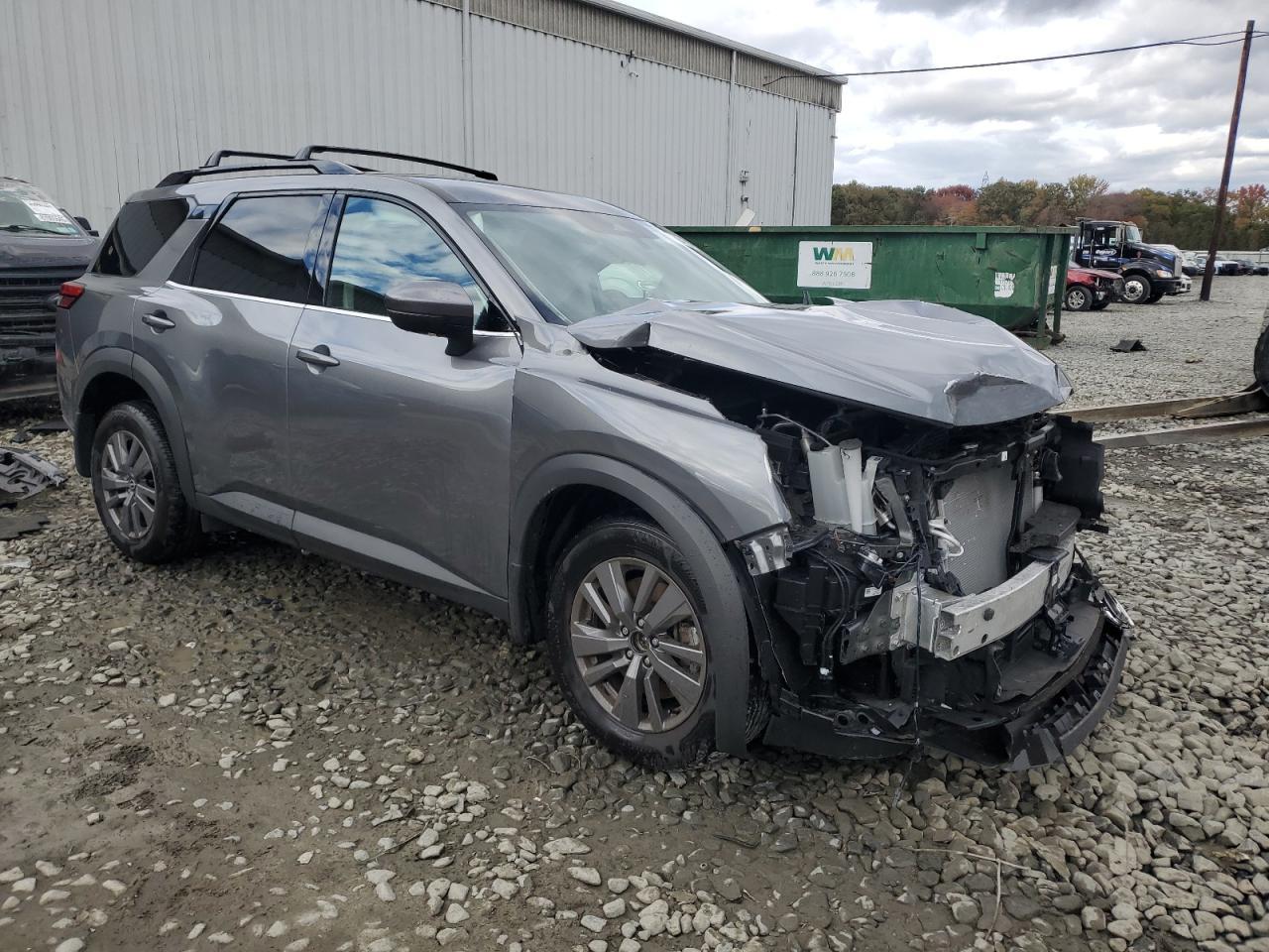 2024 Nissan Pathfinder Sv - zdjęcie 4