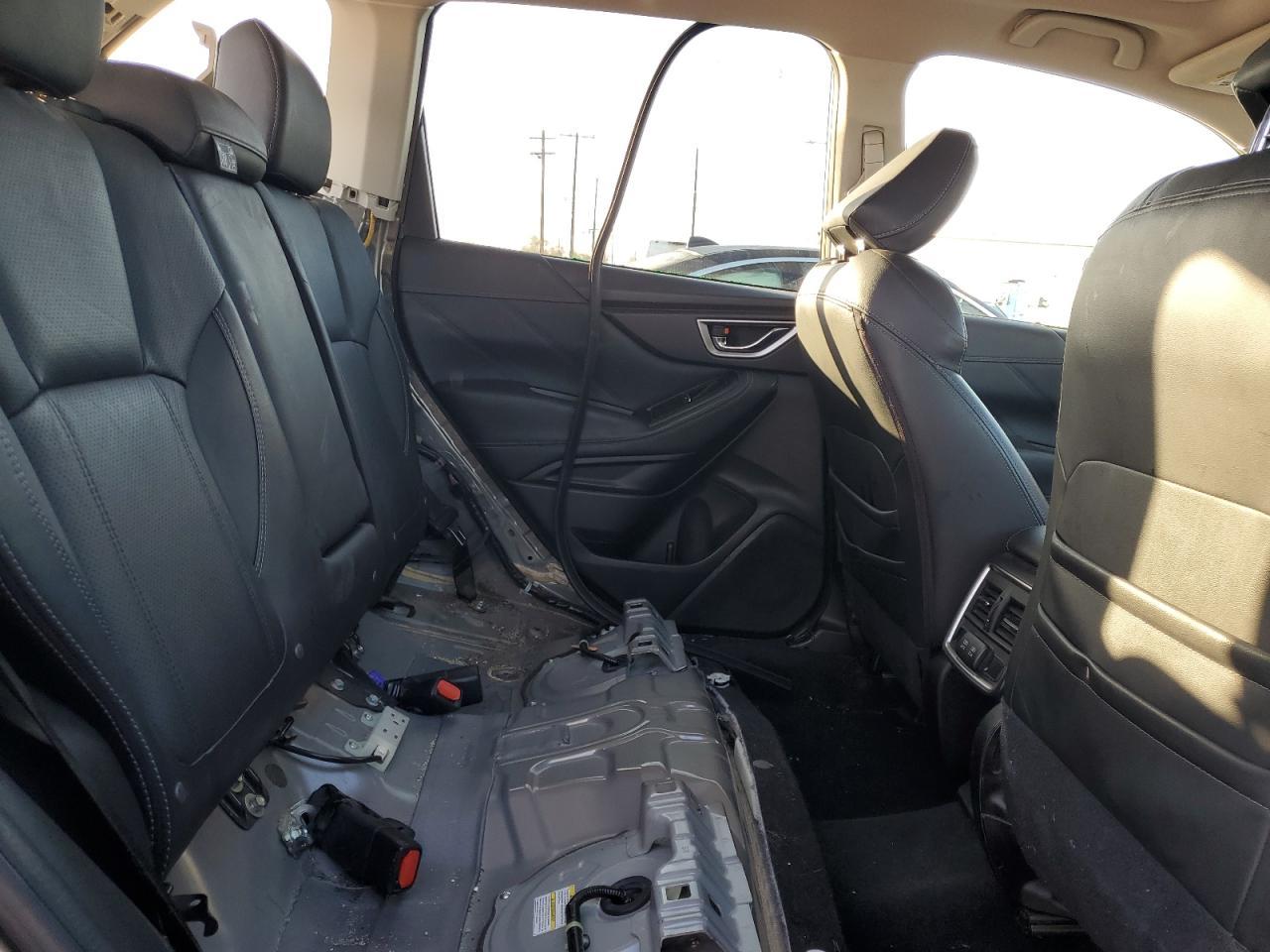 2019 Subaru Forester - zdjęcie 11