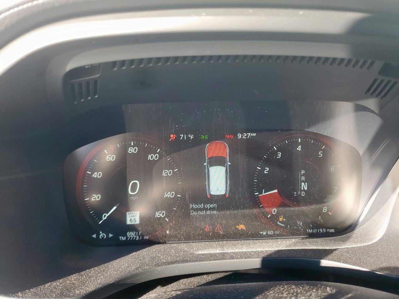 2019 Volvo XC60 - zdjęcie 9