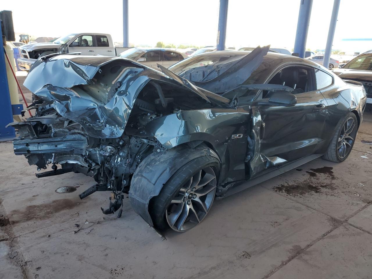 2015 Ford Mustang Gt - zdjęcie główne