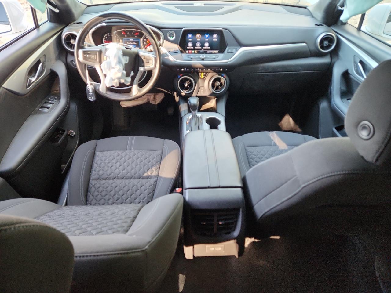 2020 Chevrolet Blazer - zdjęcie 8