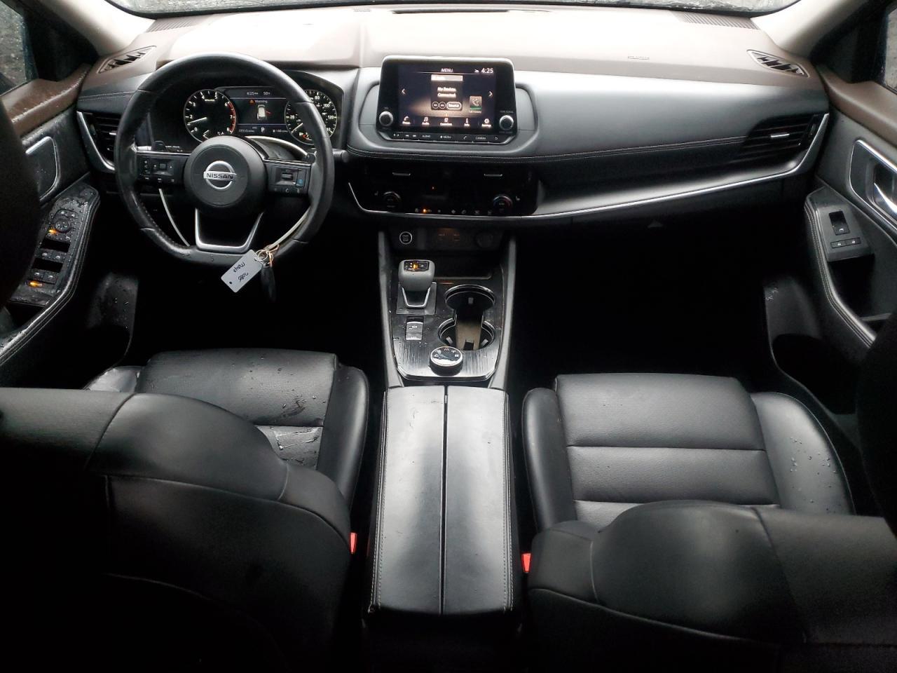 2021 Nissan Rogue - zdjęcie 8