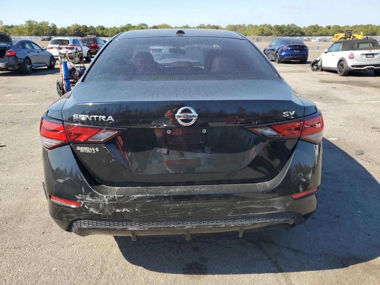 2021 Nissan Sentra Sv - zdjęcie 6