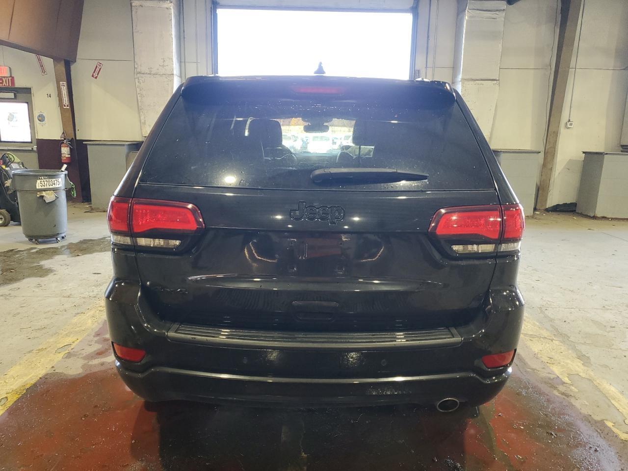 2020 Jeep Grand Cherokee Laredo - zdjęcie 6