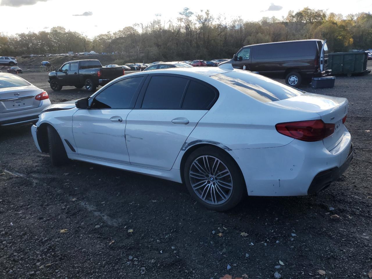 2020 BMW 540 Xi - zdjęcie 2