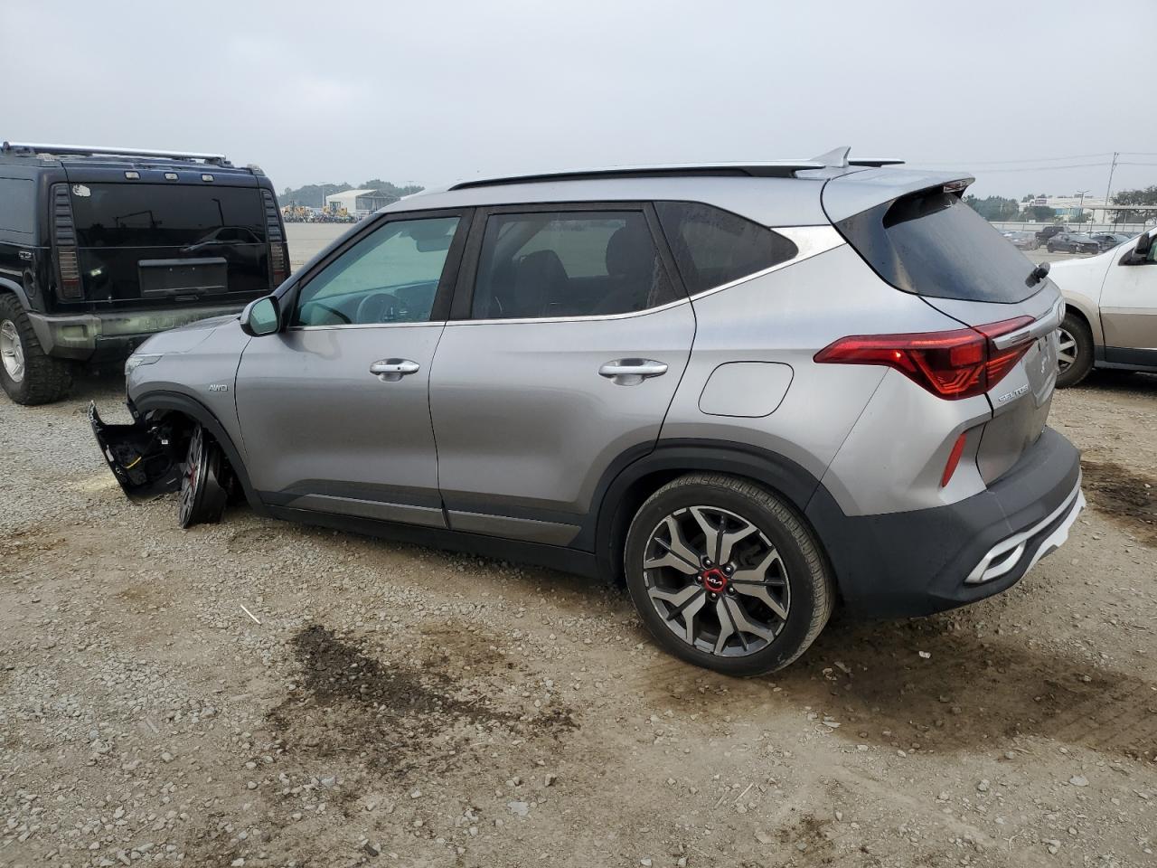 2022 Kia Seltos - zdjęcie 2