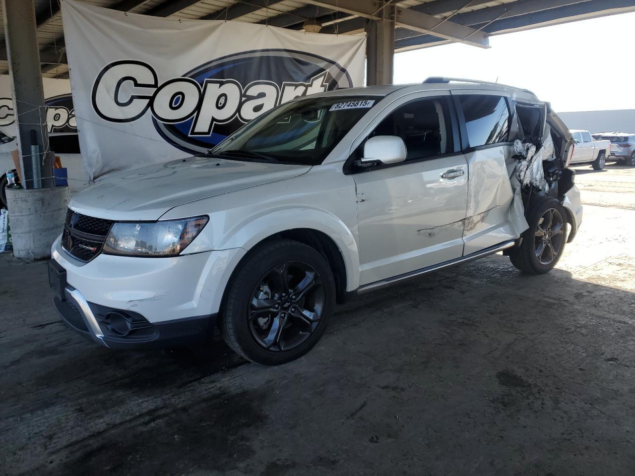 2019 Dodge Journey - zdjęcie główne