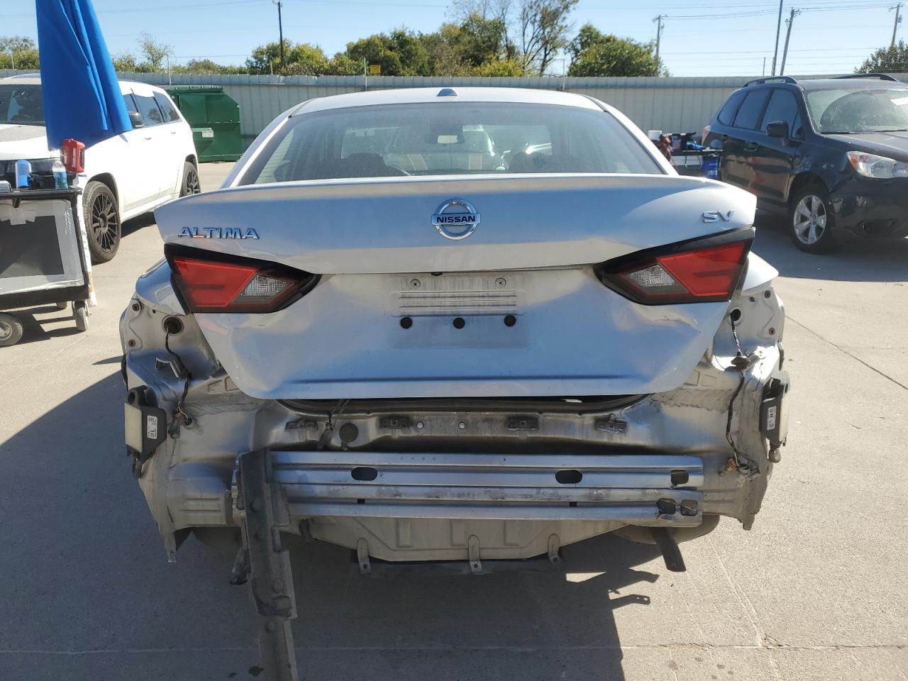 2021 Nissan Altima - zdjęcie 6