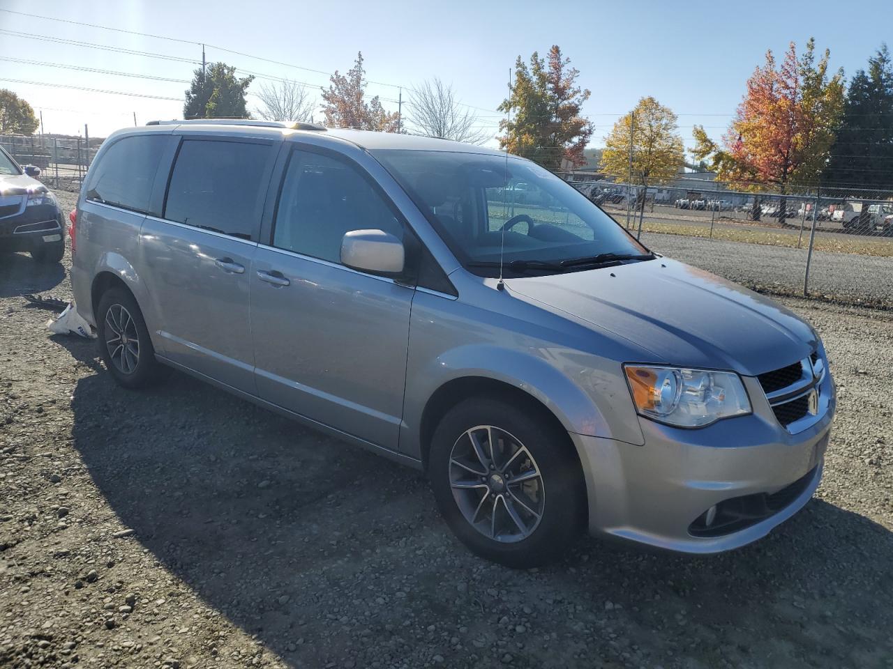 2018 Dodge Grand Caravan Sxt - zdjęcie 4