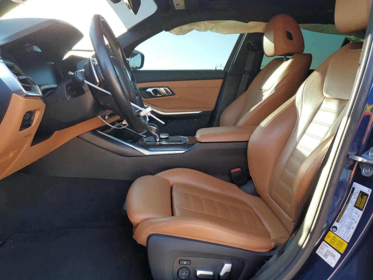 2019 BMW Seria 3 - zdjęcie 7