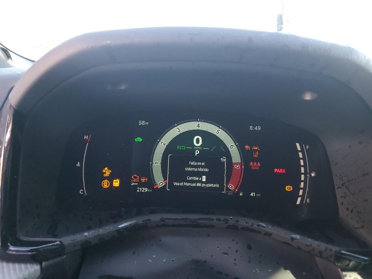 2025 Toyota Camry - zdjęcie 9