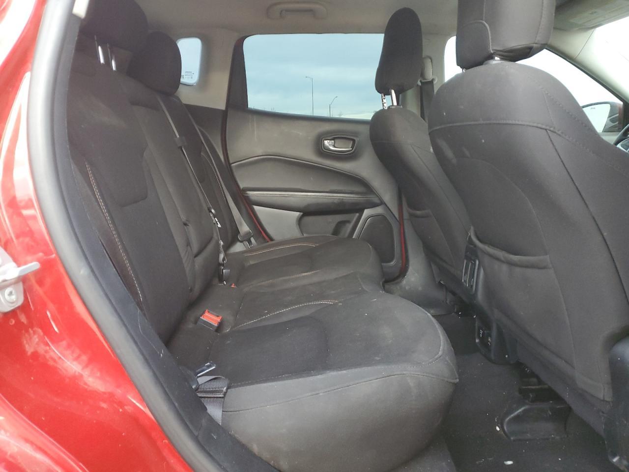 2020 Jeep Compass Sport - zdjęcie 11