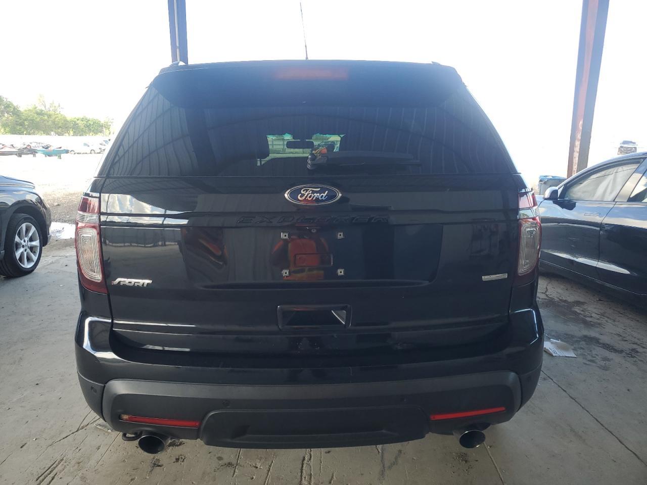 2014 Ford Explorer - zdjęcie 6