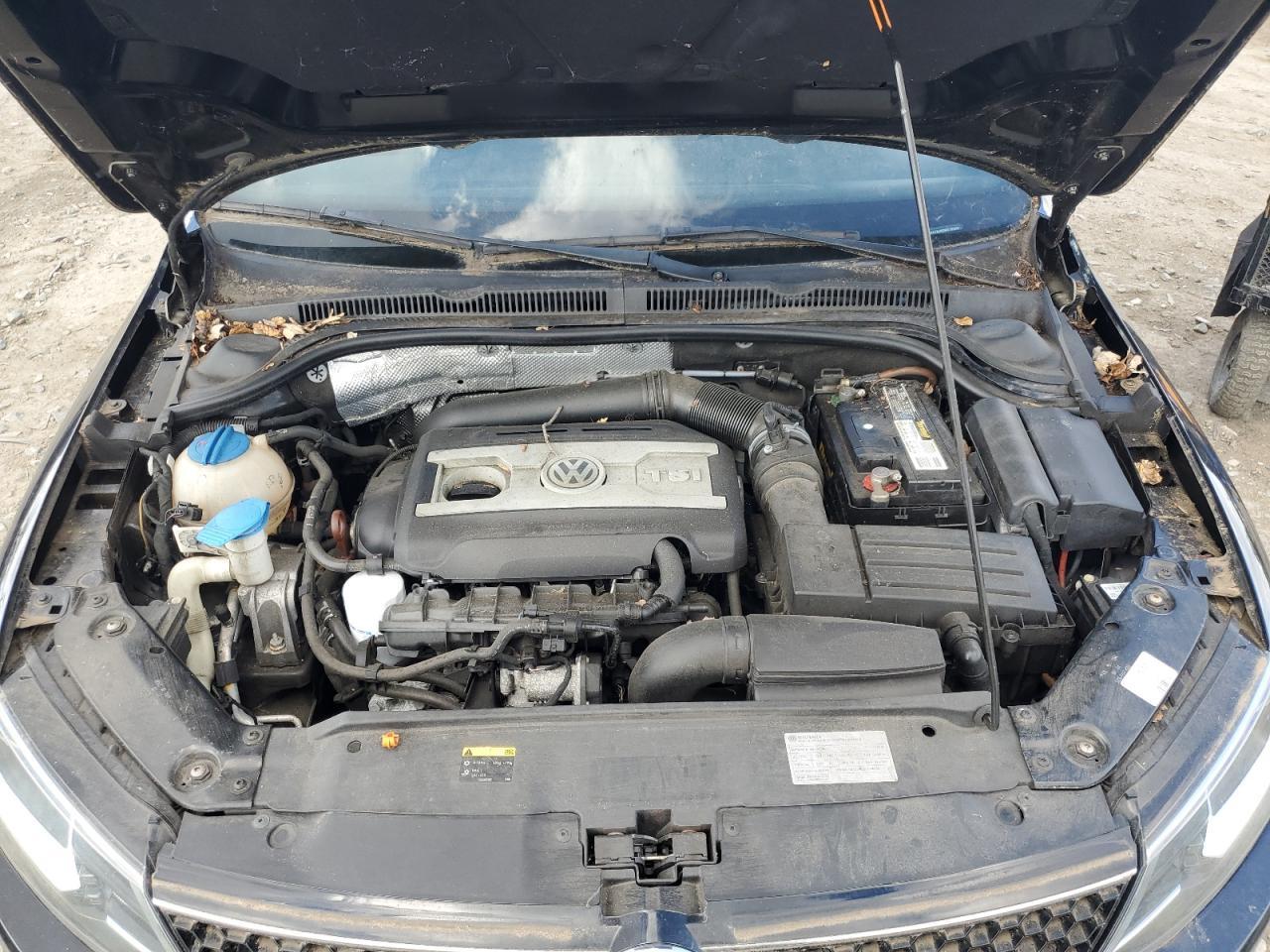 2013 Volkswagen Jetta - zdjęcie 11