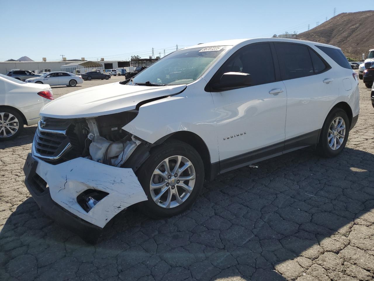 2020 Chevrolet Equinox Ls - zdjęcie główne