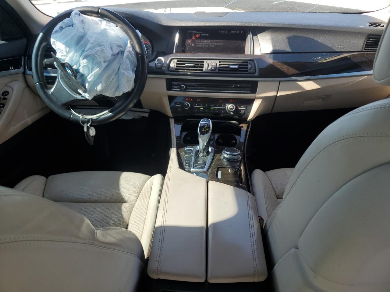 2016 BMW 535 I - zdjęcie 8