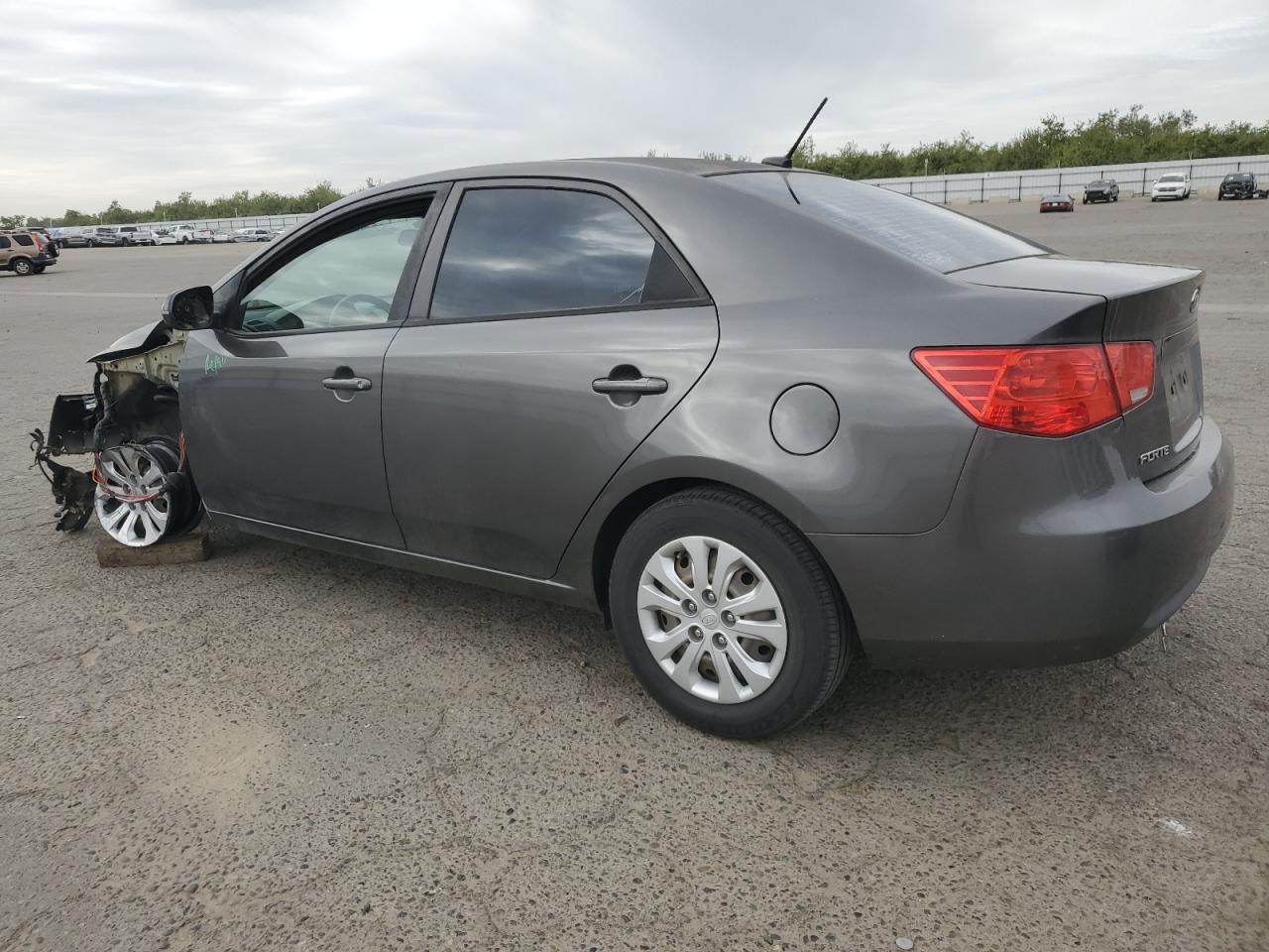 2013 Kia Forte - zdjęcie 2