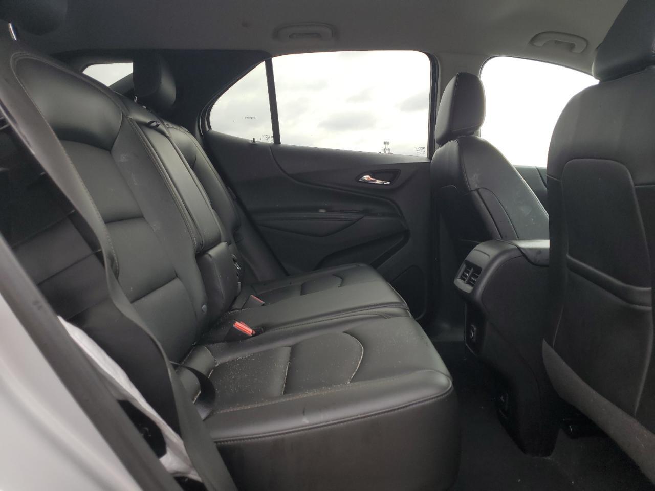 2020 Chevrolet Equinox - zdjęcie 11