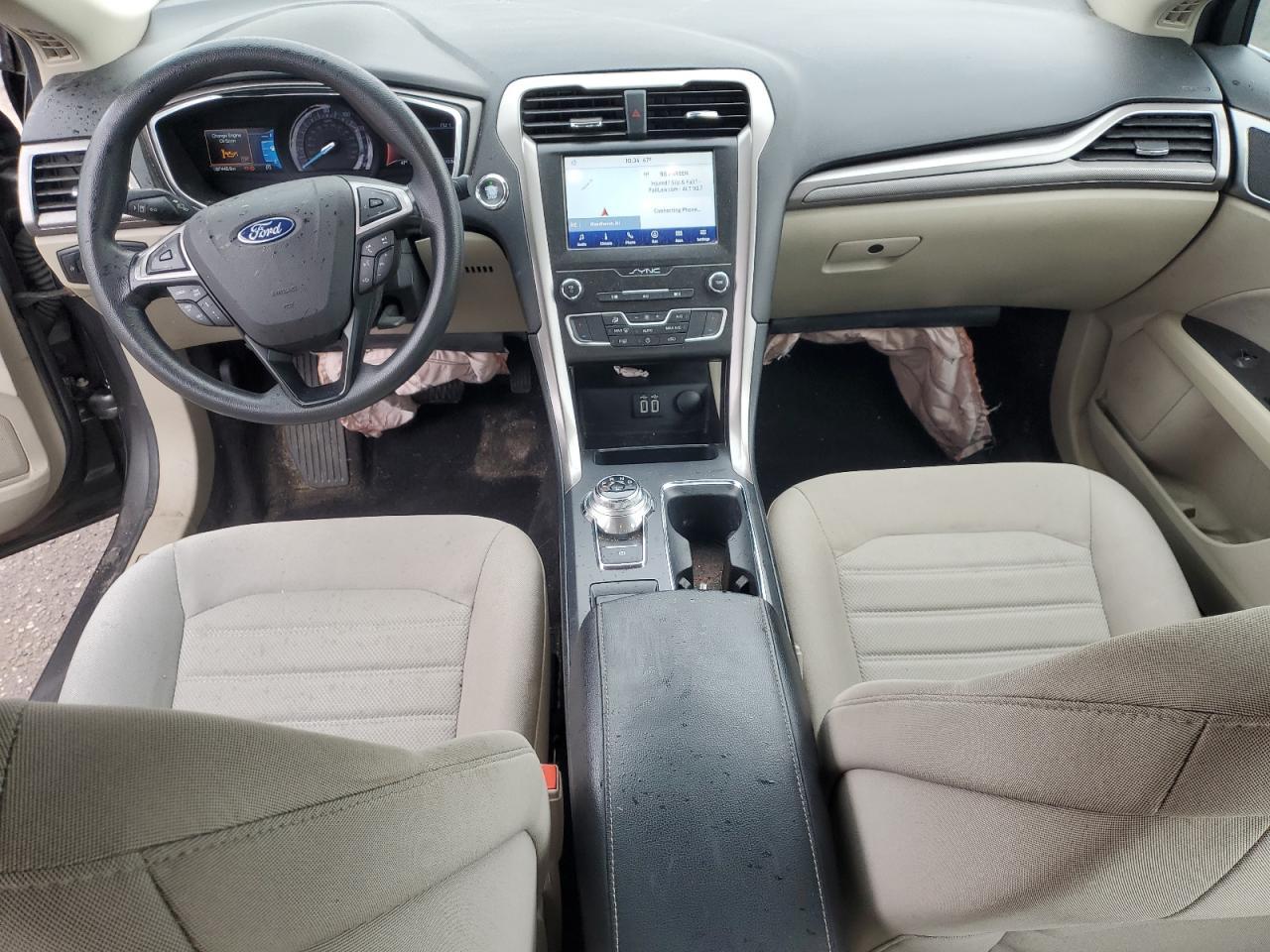 2020 Ford Fusion Se - zdjęcie 8