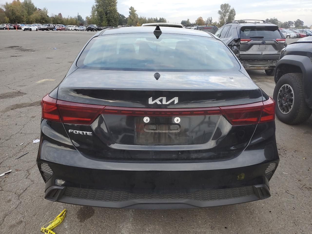 2024 Kia Forte Lx - zdjęcie 6