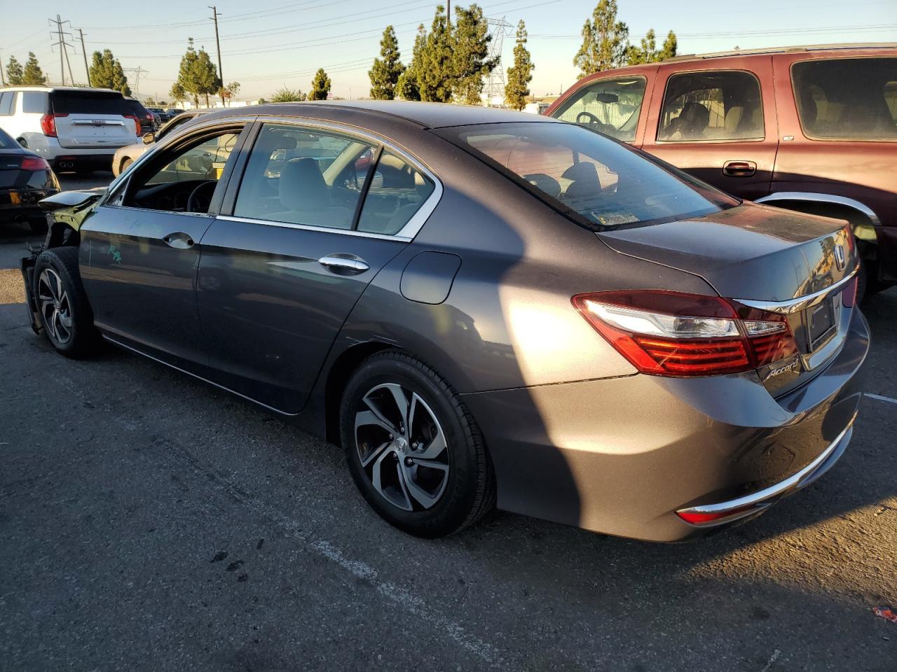 2016 Honda Accord - zdjęcie 2