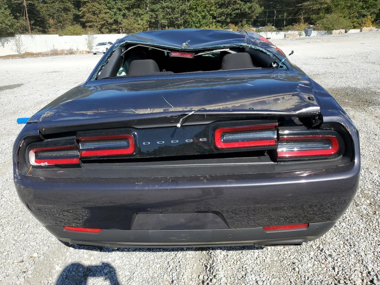 2022 Dodge Challenger - zdjęcie 6