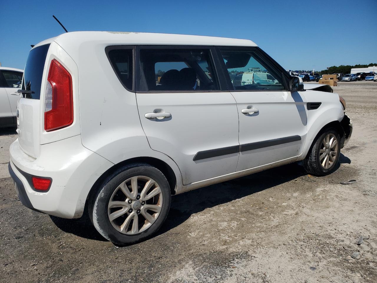 2013 Kia Soul + - zdjęcie 3