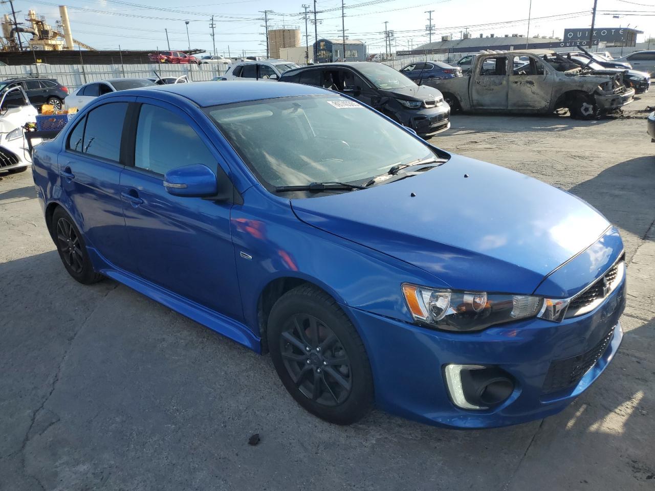 2016 Mitsubishi Lancer - zdjęcie 4