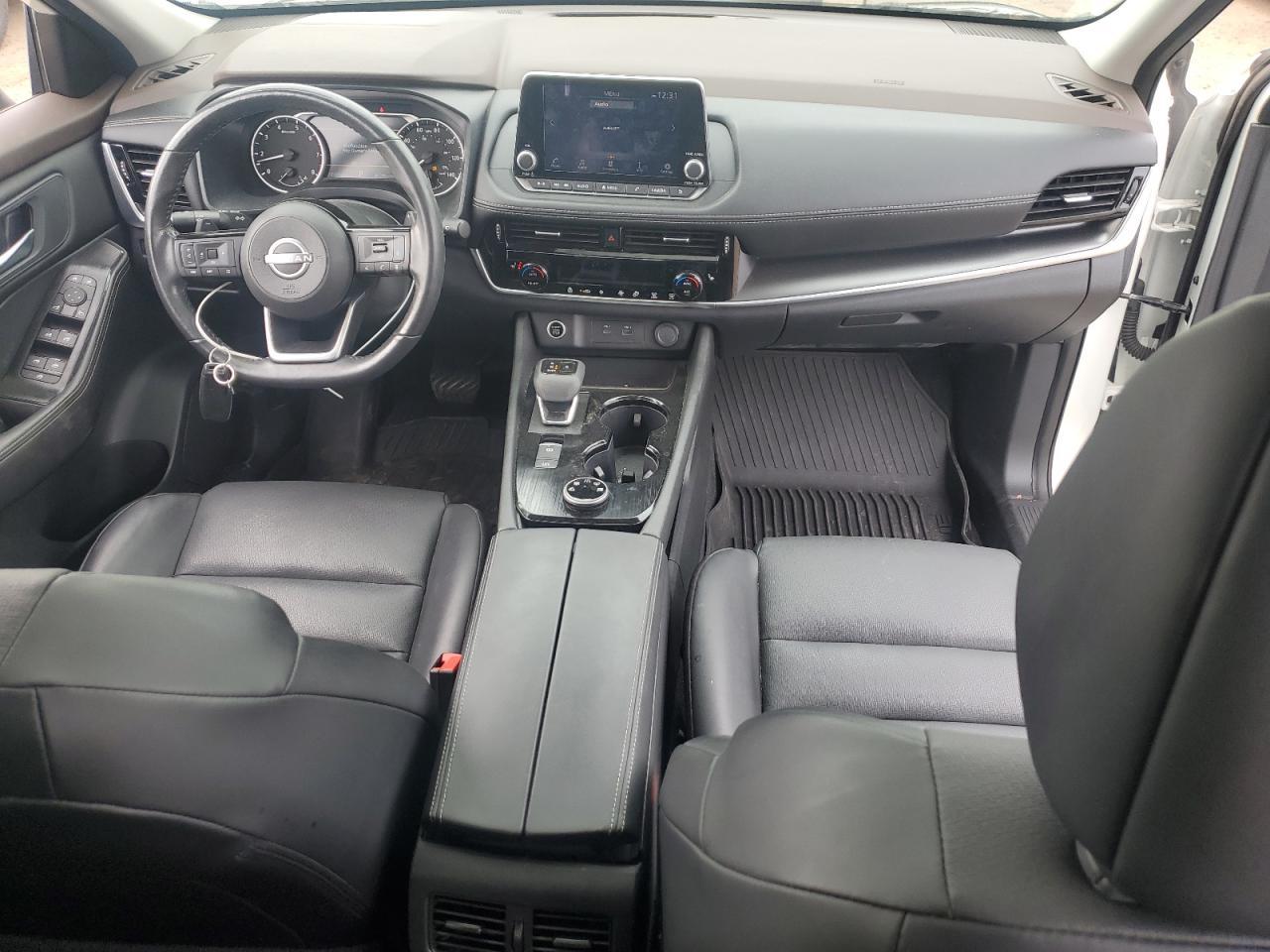 2023 Nissan Rogue - zdjęcie 8