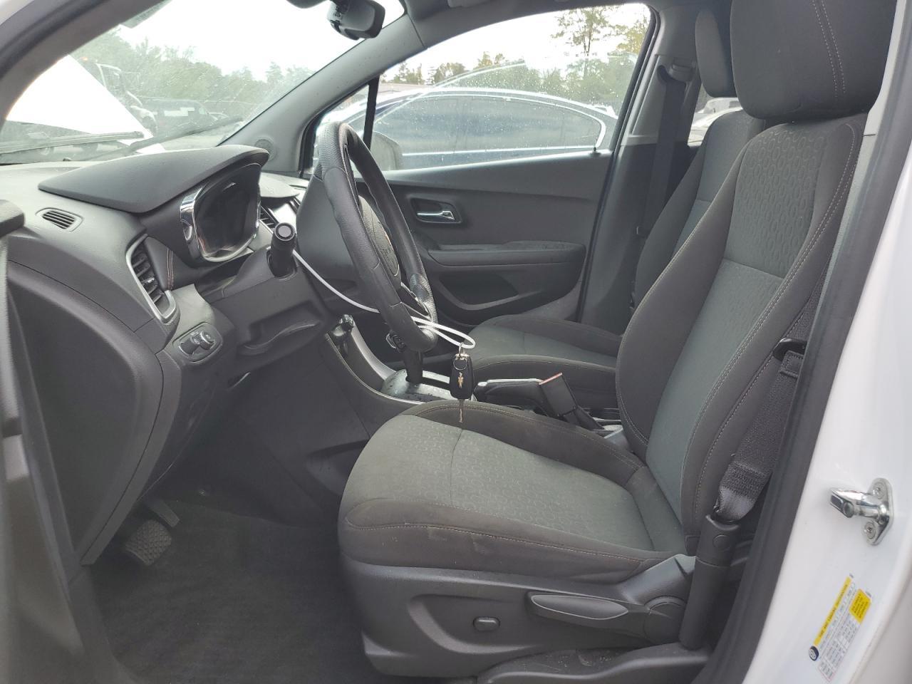 2020 Chevrolet Trax Ls - zdjęcie 7