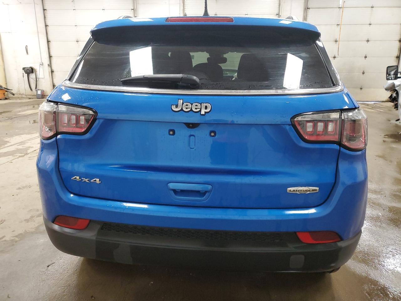 2022 Jeep Compass Latitude Lux - zdjęcie 6