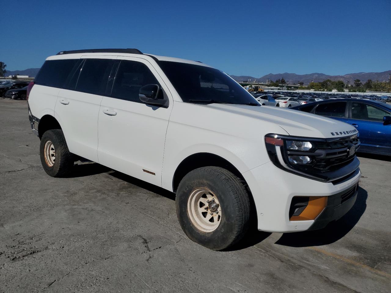 2025 Ford Expedition Tremor - zdjęcie 4