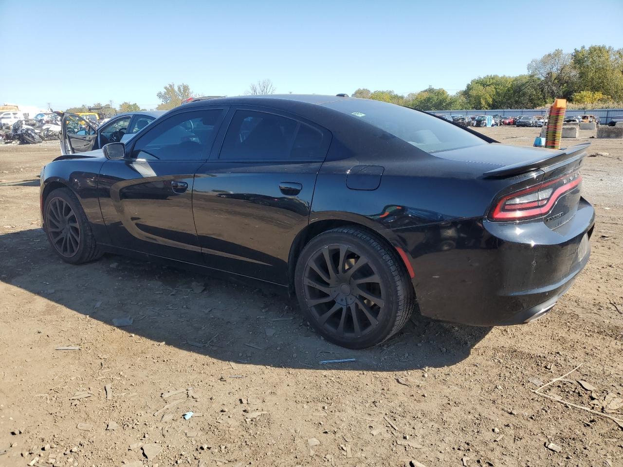 2019 Dodge Charger - zdjęcie 2
