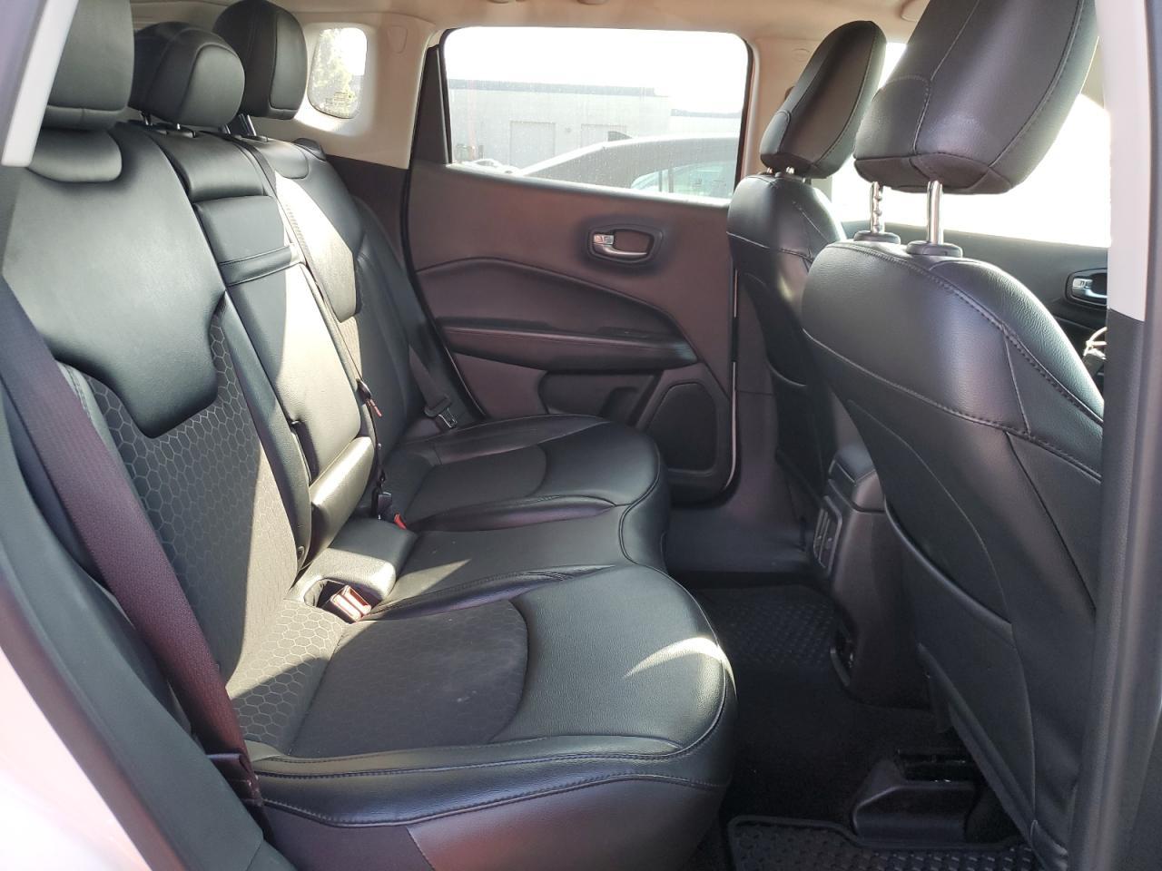 2019 Jeep Compass - zdjęcie 11