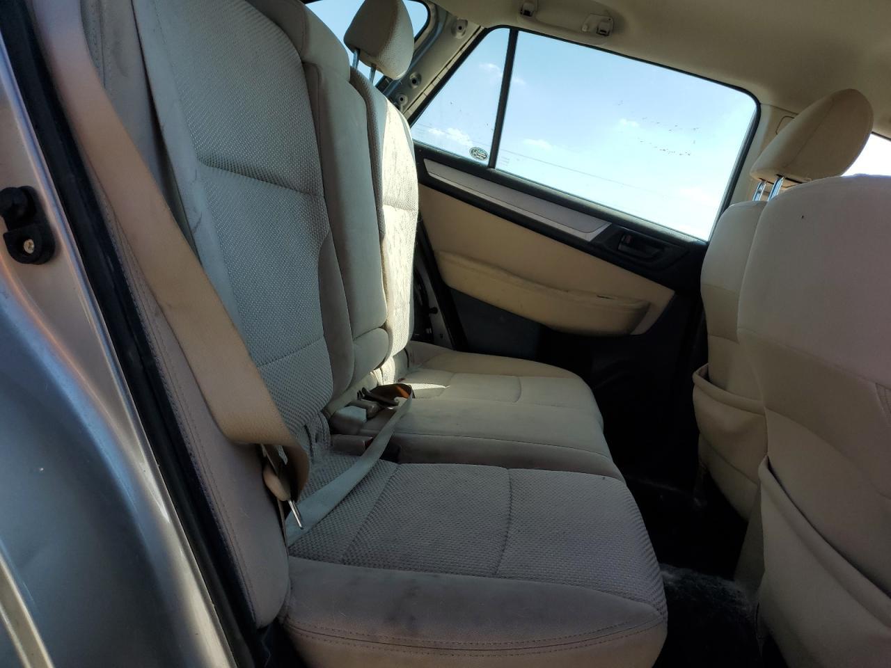 2017 Subaru Outback - zdjęcie 11