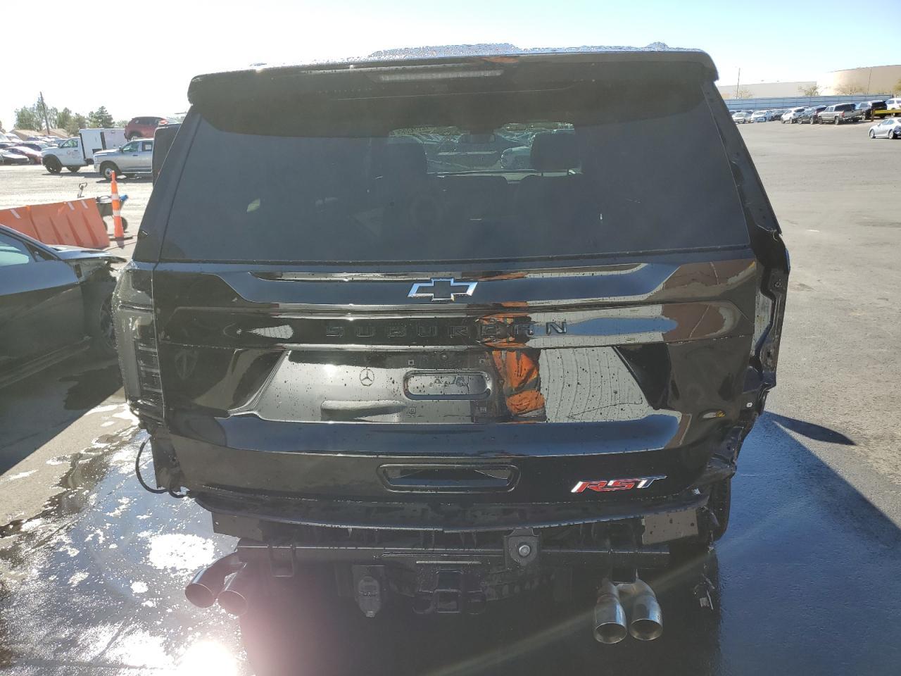 2025 Chevrolet Suburban K1500 Rst - zdjęcie 6