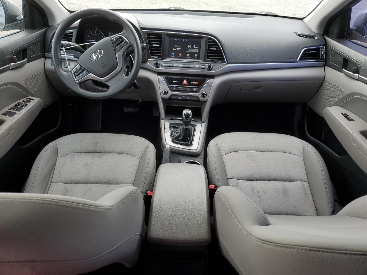 2018 Hyundai Elantra - zdjęcie 8