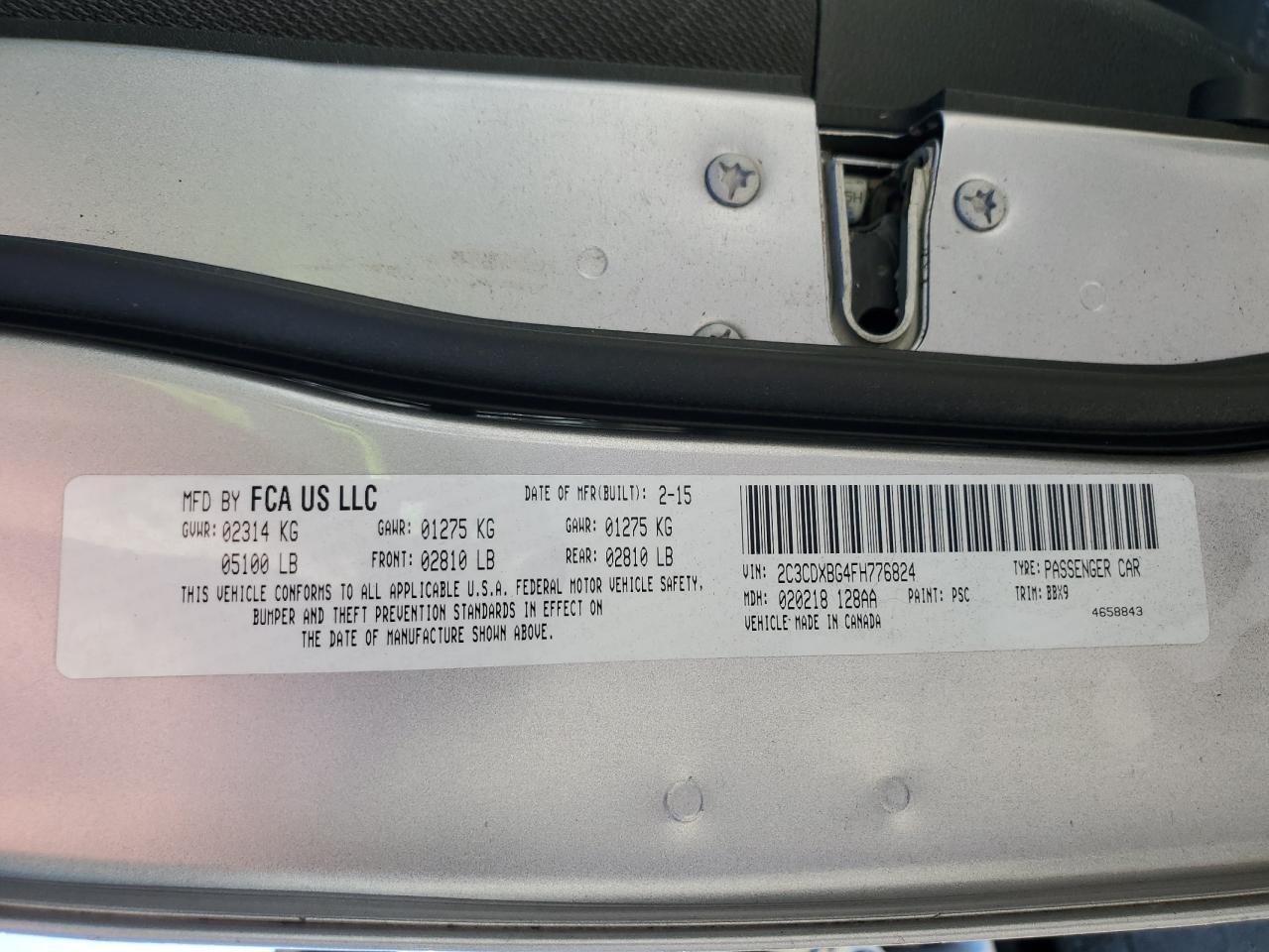 2015 Dodge Charger - zdjęcie 12