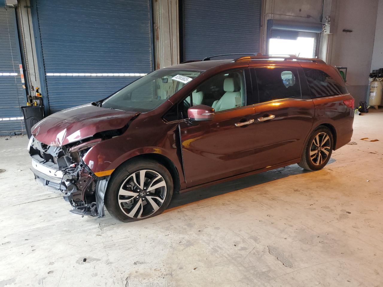 2019 Honda Odyssey - zdjęcie główne