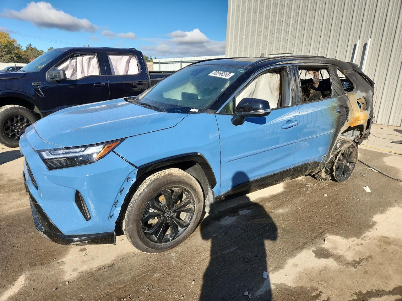 2024 Toyota Rav4 Xse - zdjęcie główne