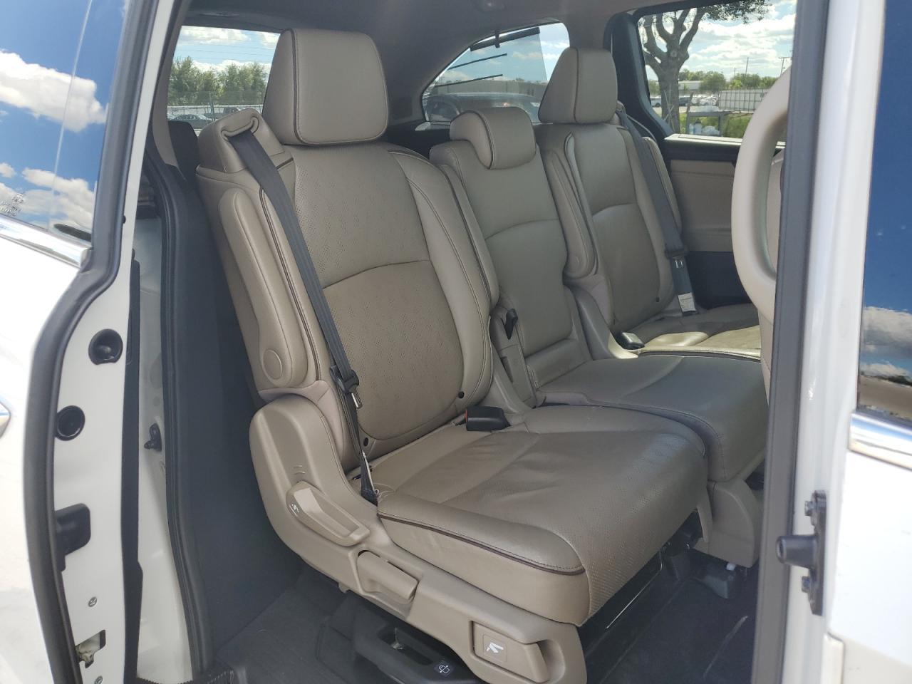 2023 Honda Odyssey - zdjęcie 11