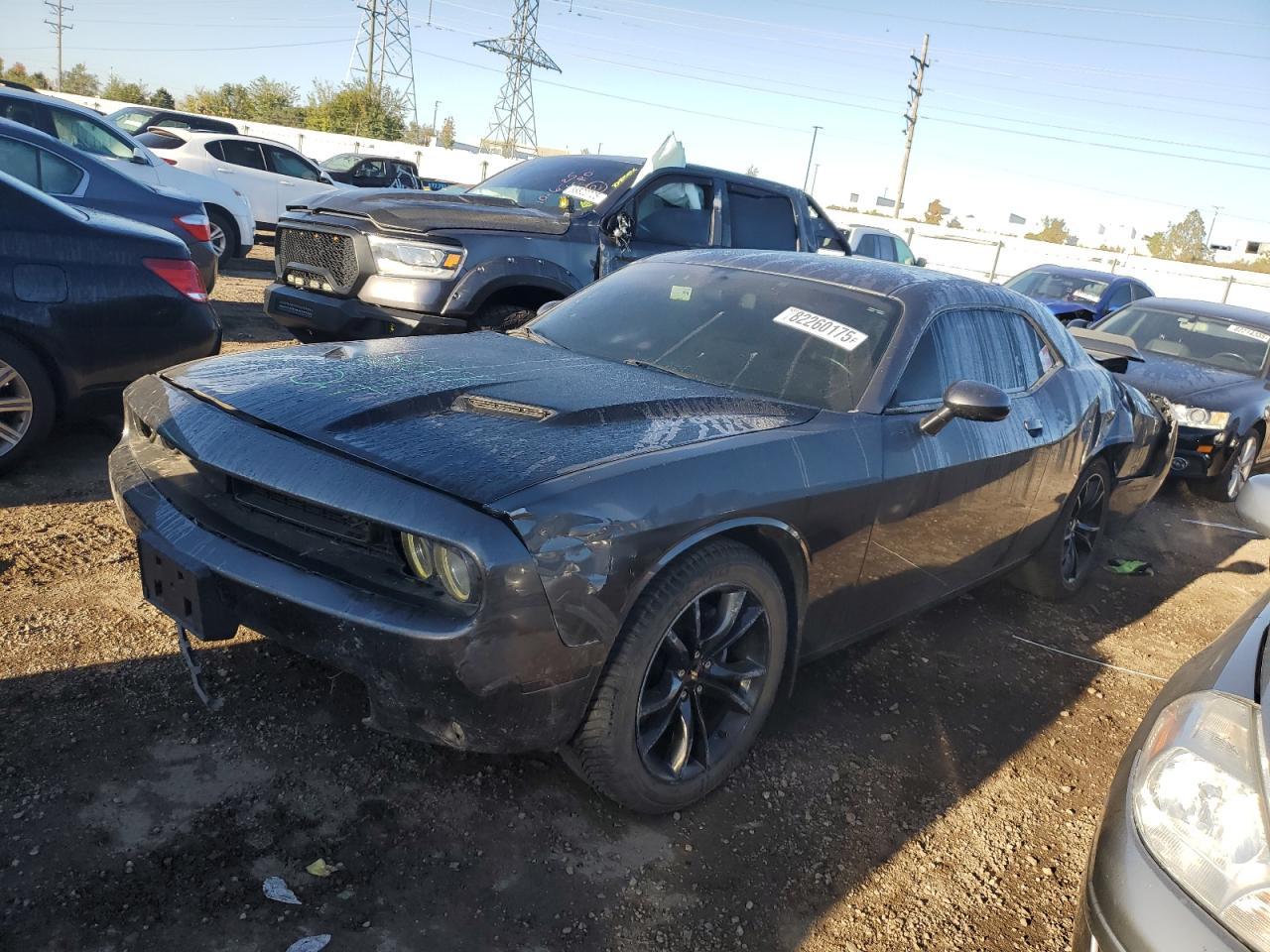 2017 Dodge Challenger - zdjęcie główne