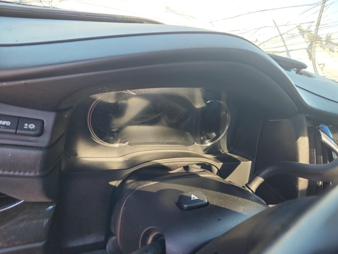 2017 Cadillac Escalade Platinum - zdjęcie 9