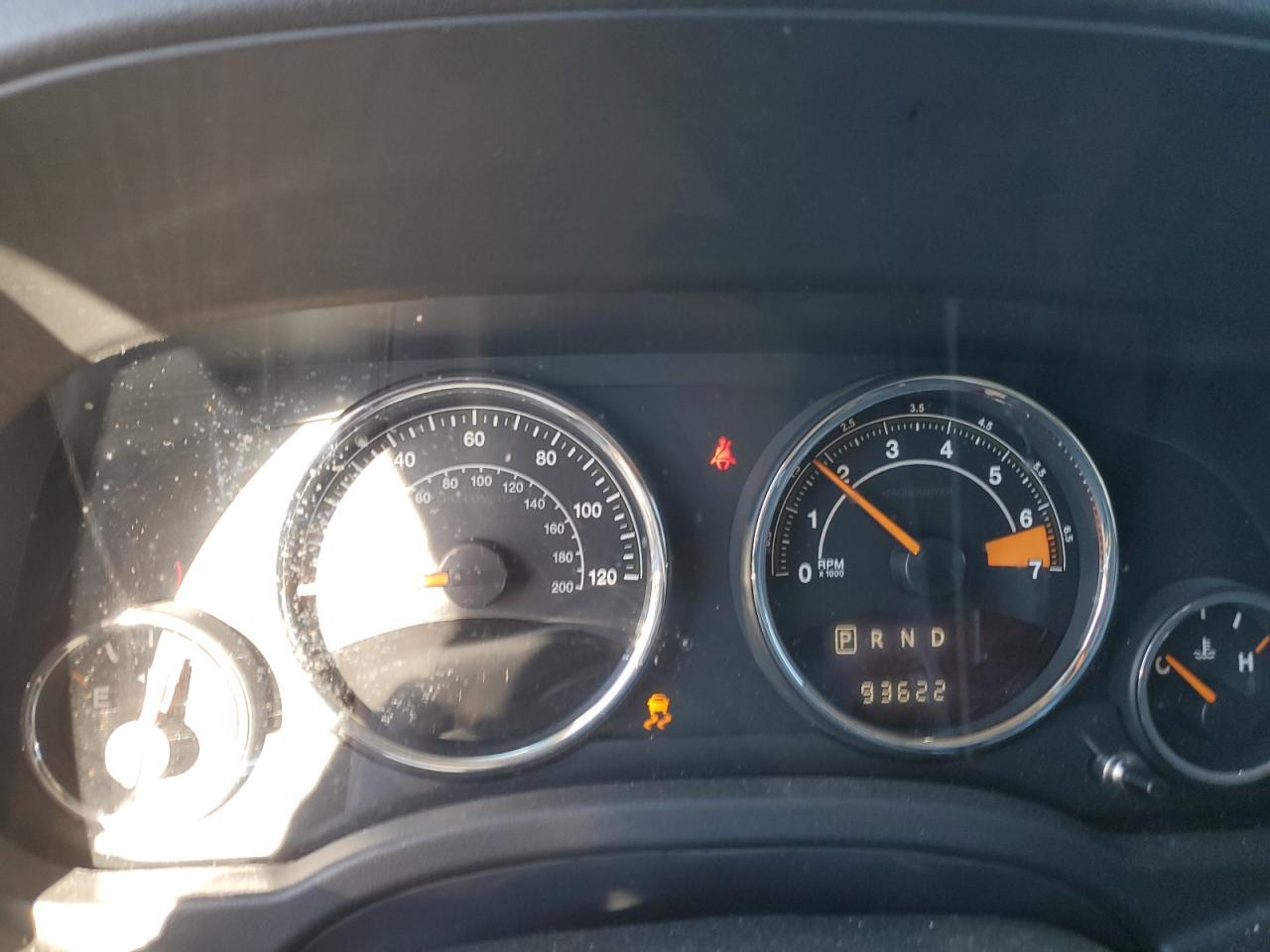 2016 Jeep Compass - zdjęcie 9