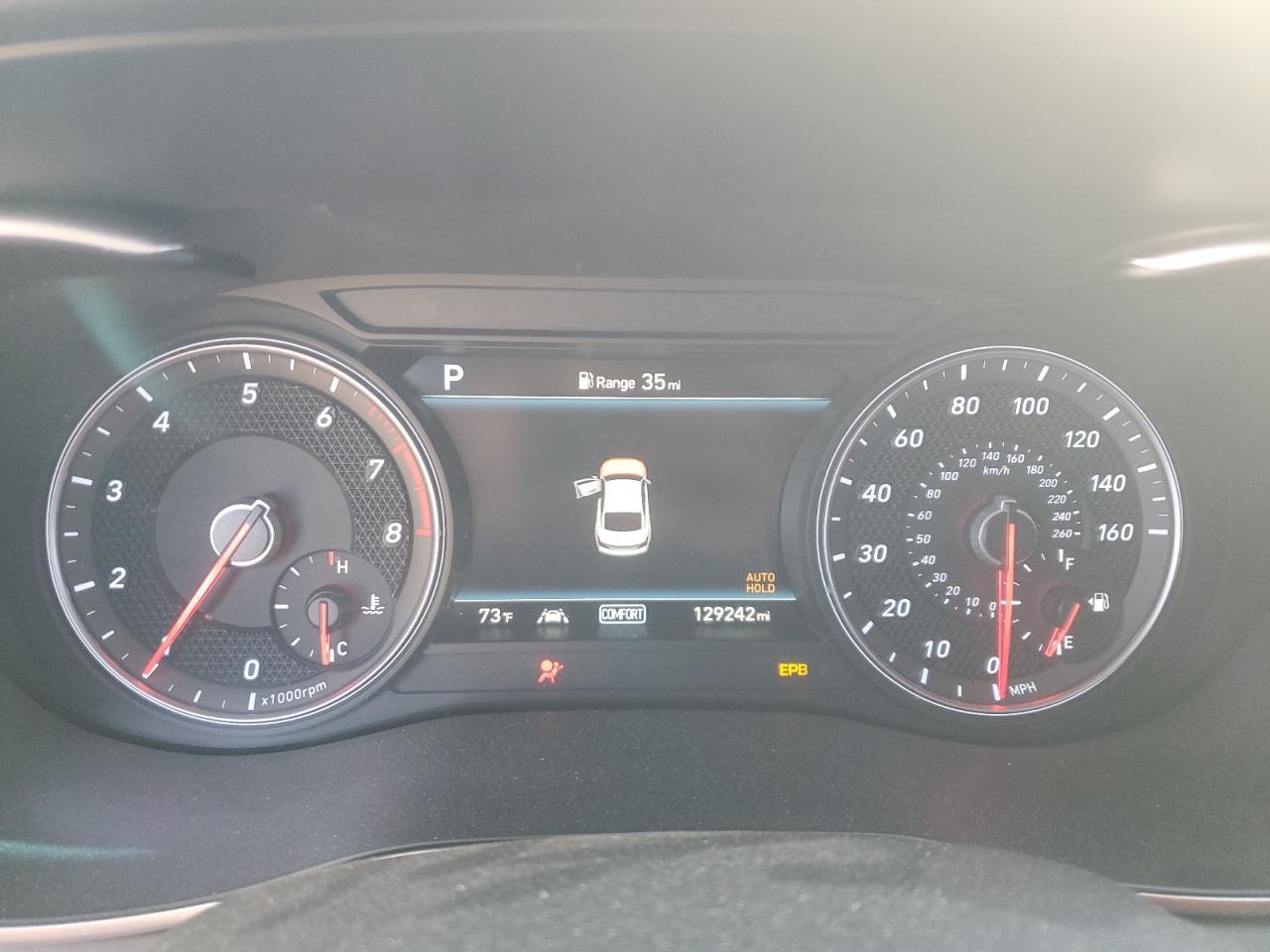 2020 Genesis G70 - zdjęcie 9