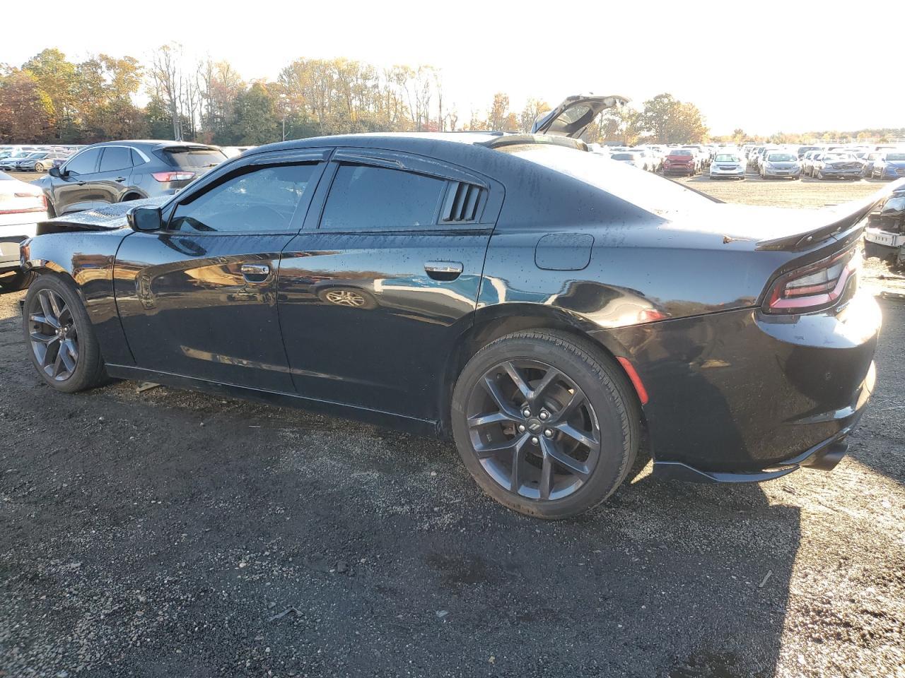 2020 Dodge Charger - zdjęcie 2