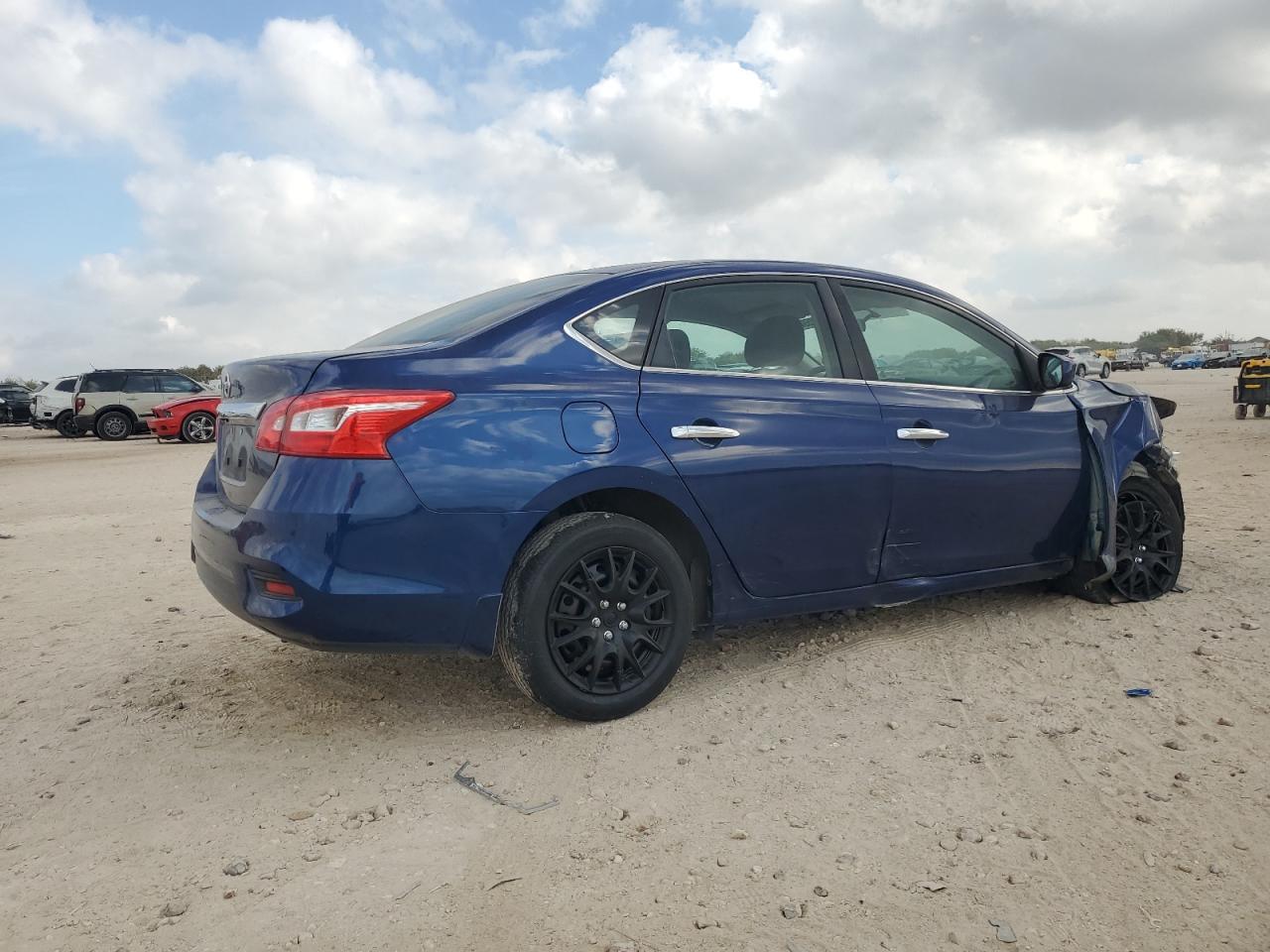 2019 Nissan Sentra - zdjęcie 3