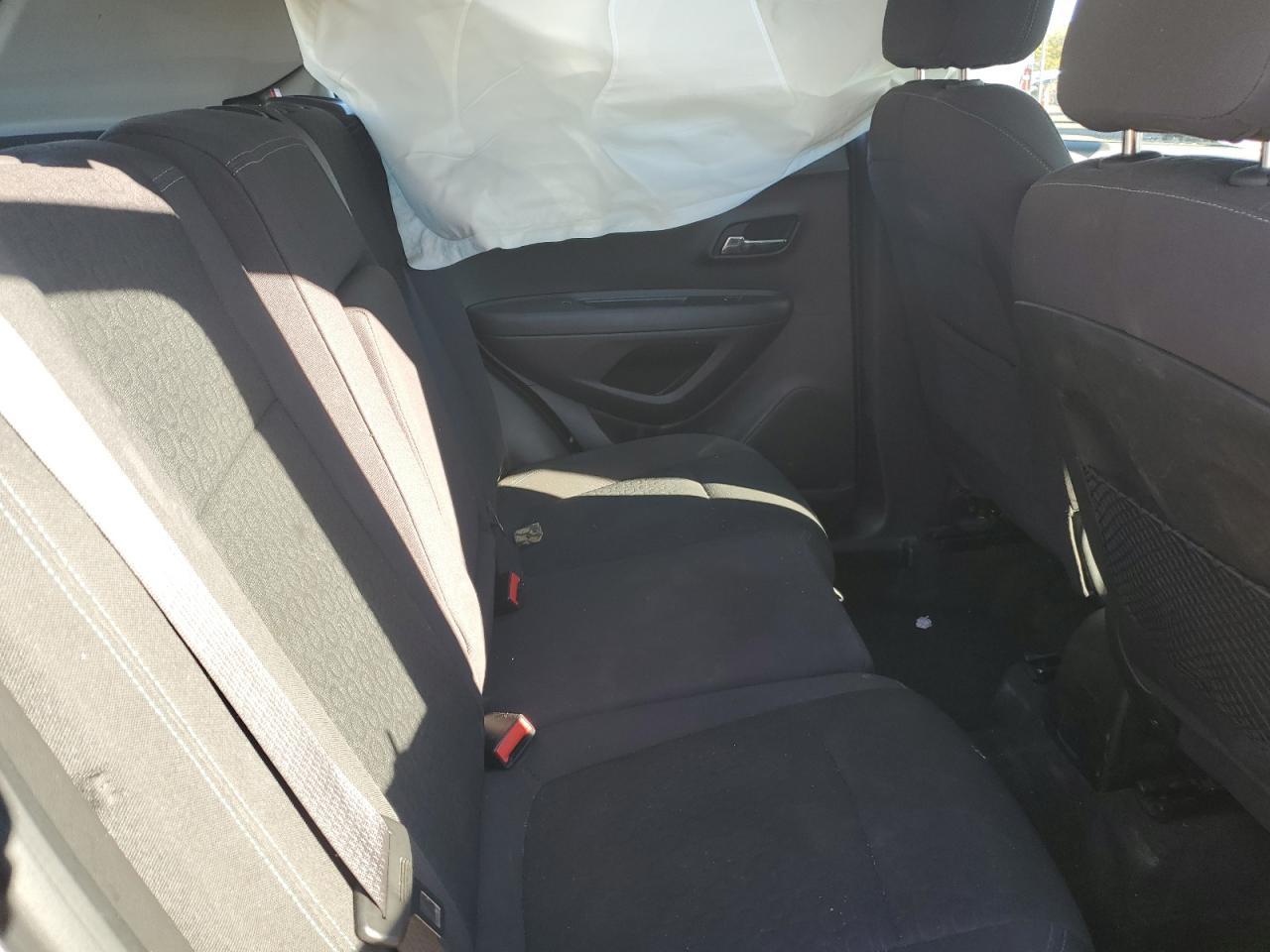 2016 Chevrolet Trax - zdjęcie 11